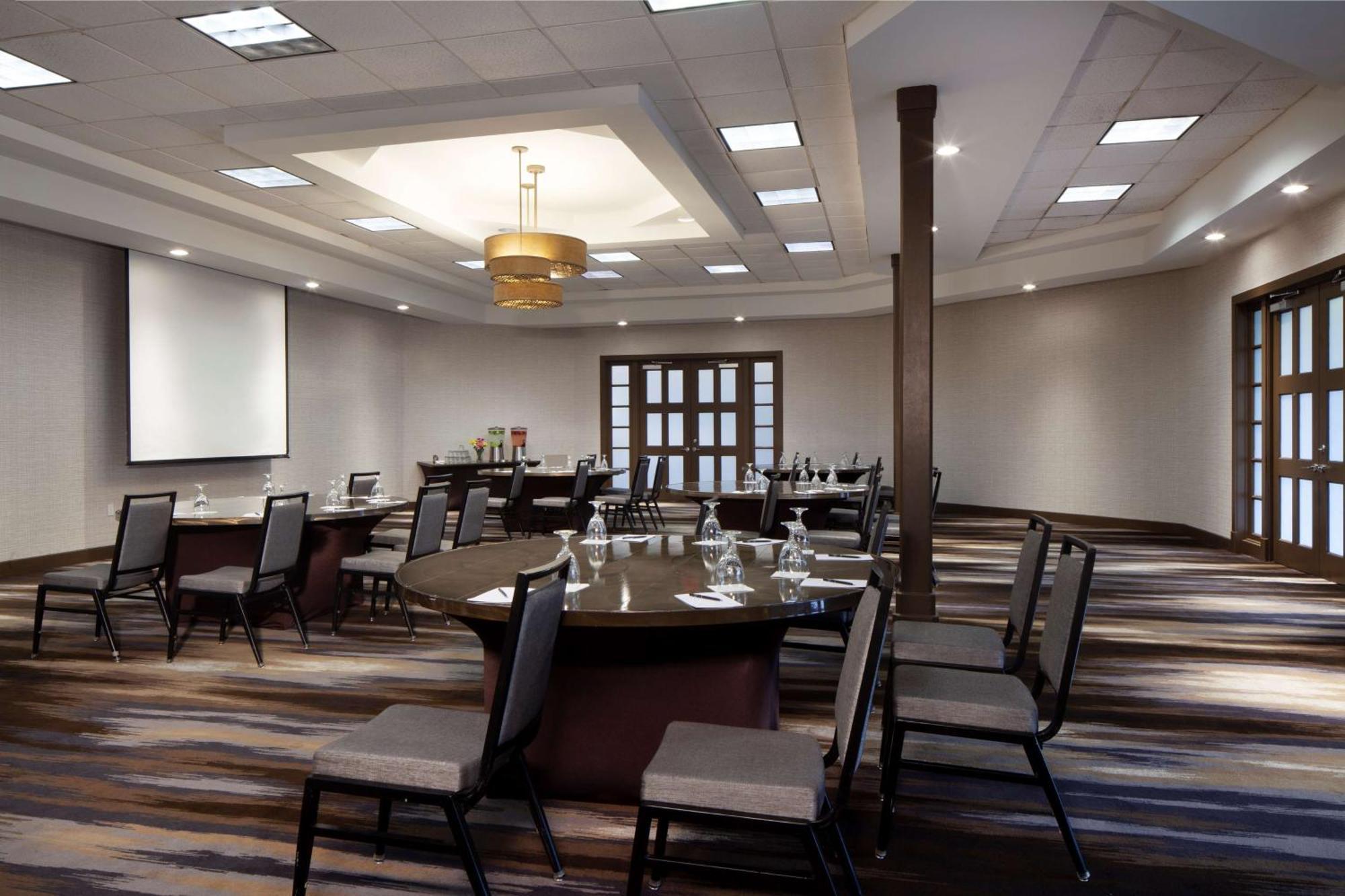 Hilton Airport Westshore